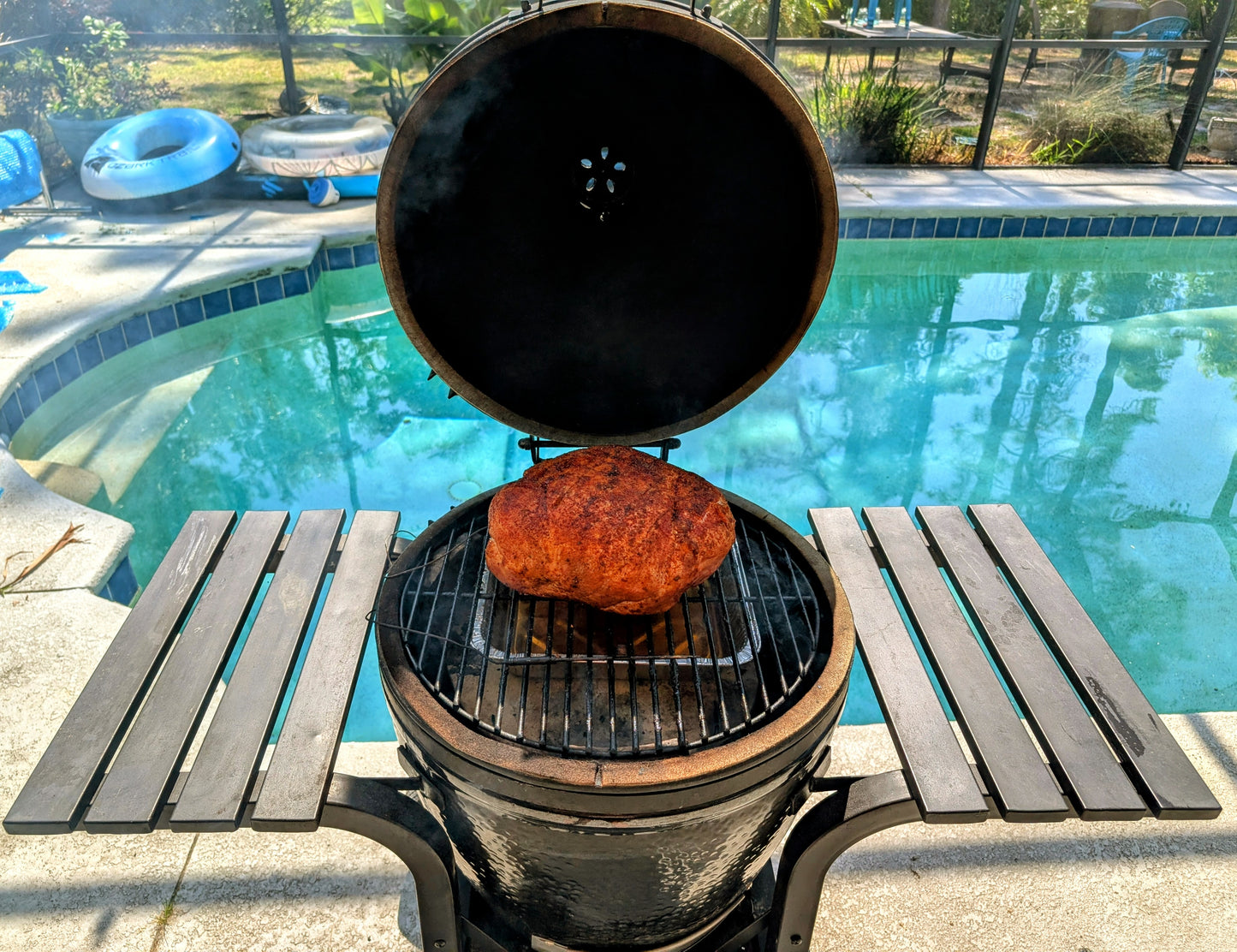 20" Egg Style Ceramic Grill Rental (1, 2 and 3 Day Packages Available)